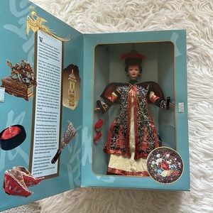 NIB Mattel Chinese Empress Barbie The Great Eras Collection 1996 #16708